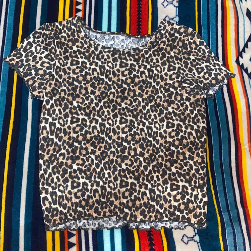 never worn! American eagle crop!